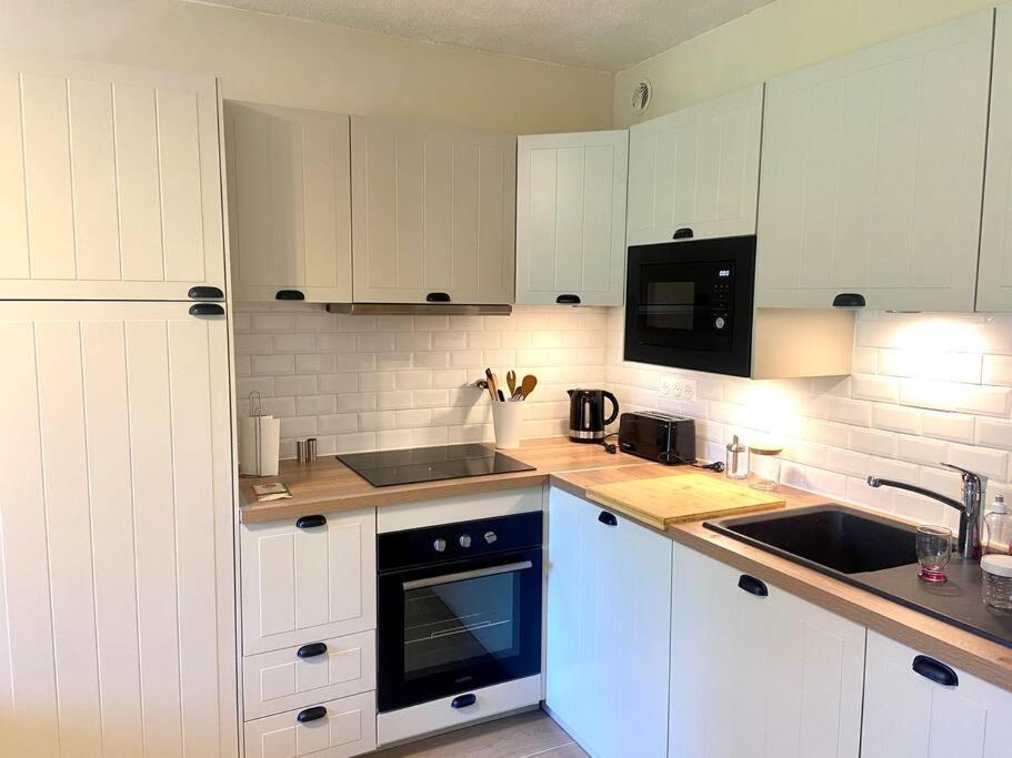 Cozy Appartement Avec Vue Sur Montagne Bourisp Luaran gambar
